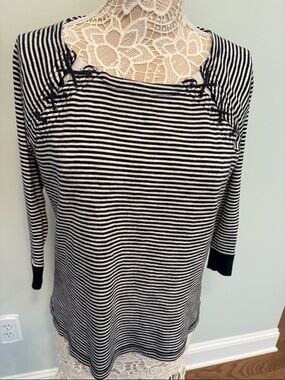Lauren Jeans Co Ralph Lauren Blue and White Striped Lace-Up Boatneck Top Size XL